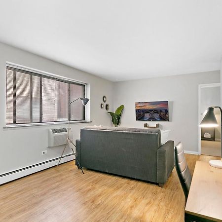 Stunning 1Br Apartment At Center Of Lakeview - Oakdale 211 شيكاغو المظهر الخارجي الصورة
