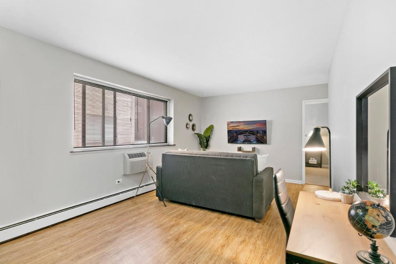 Stunning 1Br Apartment At Center Of Lakeview - Oakdale 211 شيكاغو المظهر الخارجي الصورة