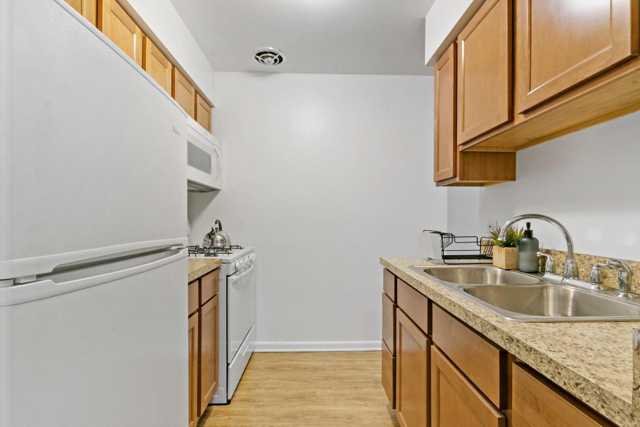 Stunning 1Br Apartment At Center Of Lakeview - Oakdale 211 شيكاغو المظهر الخارجي الصورة