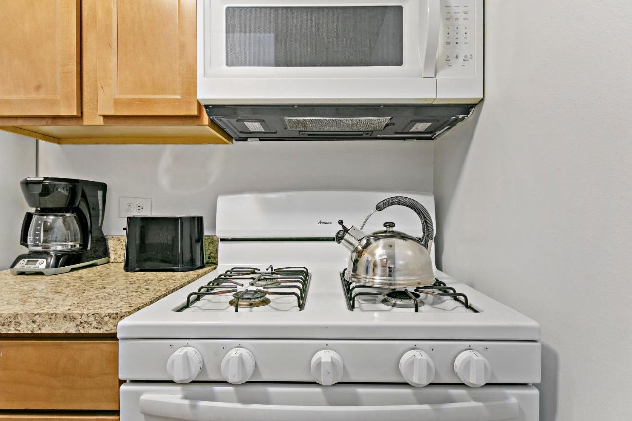 Stunning 1Br Apartment At Center Of Lakeview - Oakdale 211 شيكاغو المظهر الخارجي الصورة